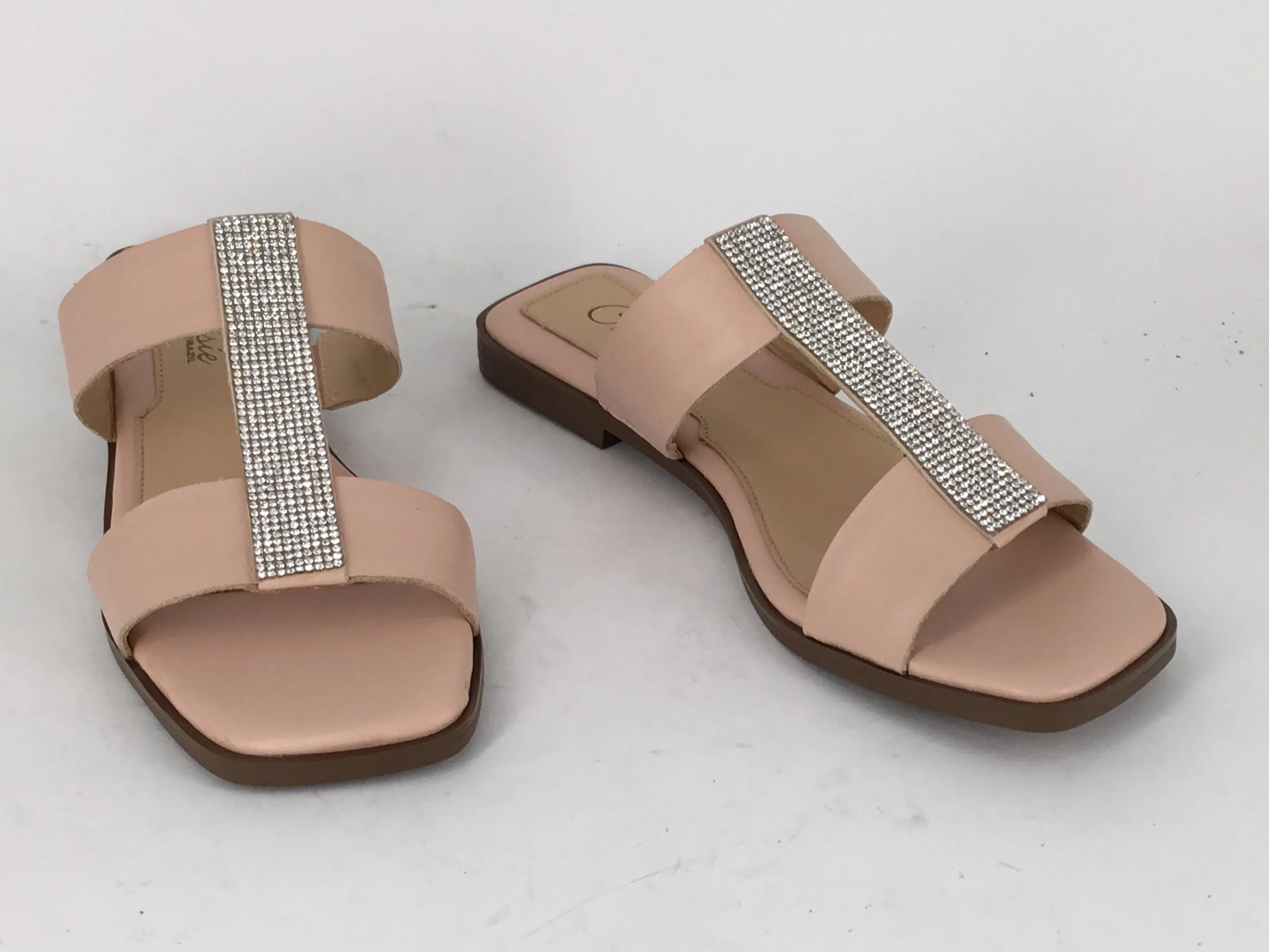 Chrissie Donna available in 5 colours