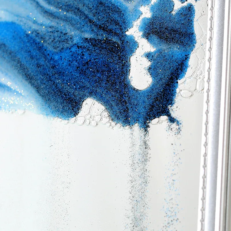 Glass dynamic quicksand frame hourglass