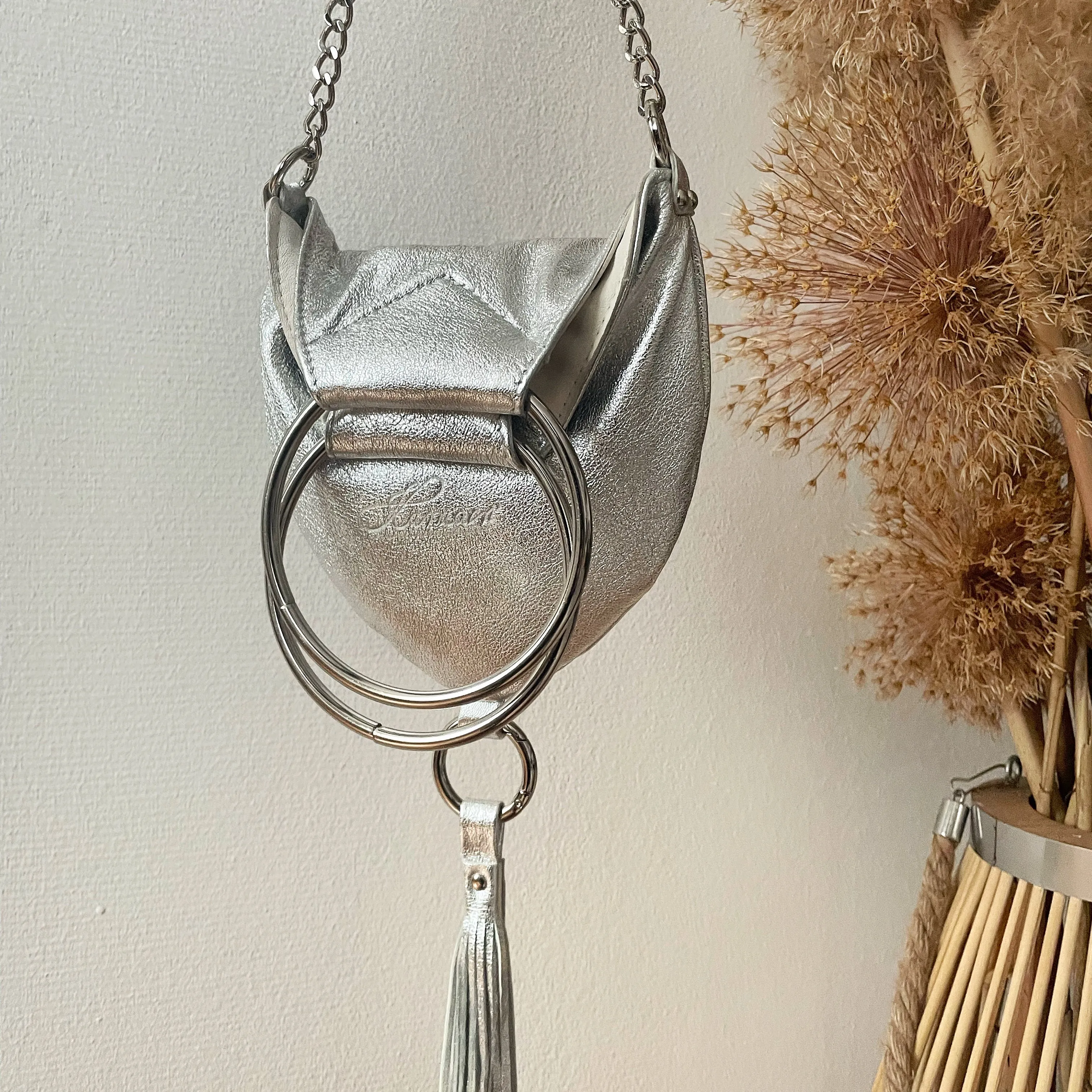 REVERSIBLE EVENT BAG/ WHITE-SILVER